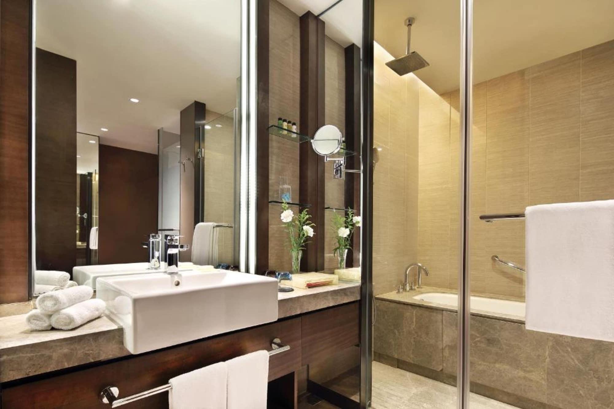 The Qube Hotel Shanghai Xinqiao Bagian luar foto