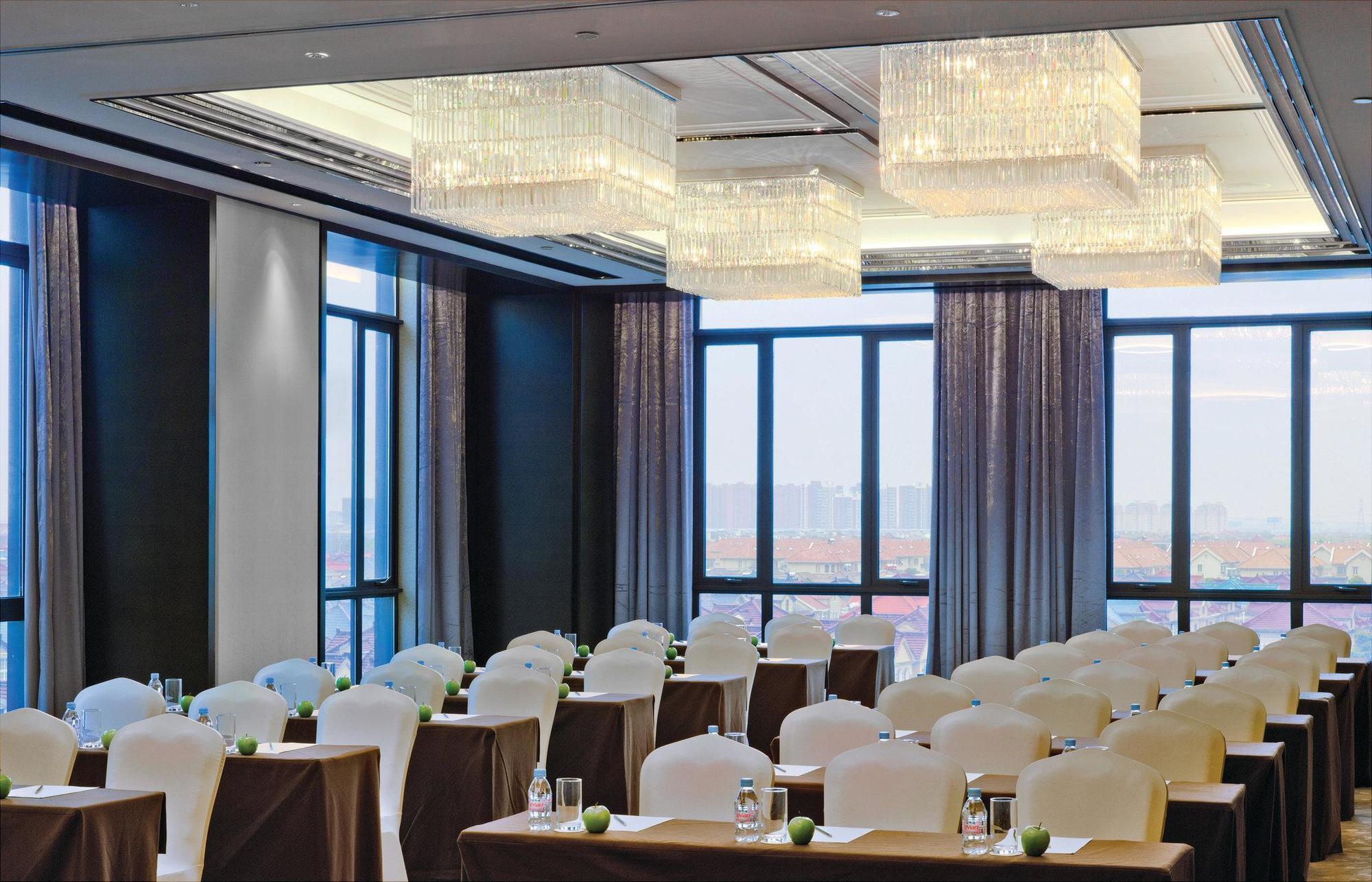 The Qube Hotel Shanghai Xinqiao Bagian luar foto