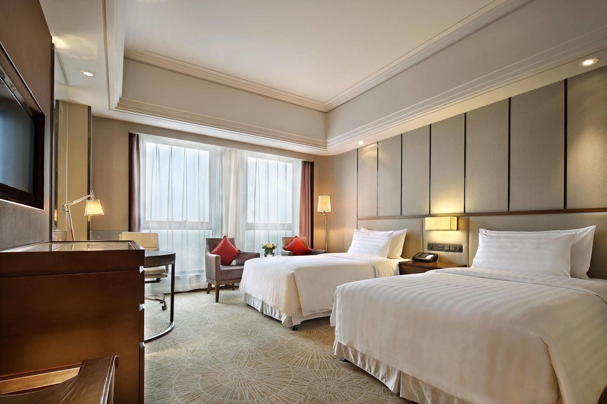 The Qube Hotel Shanghai Xinqiao Bagian luar foto